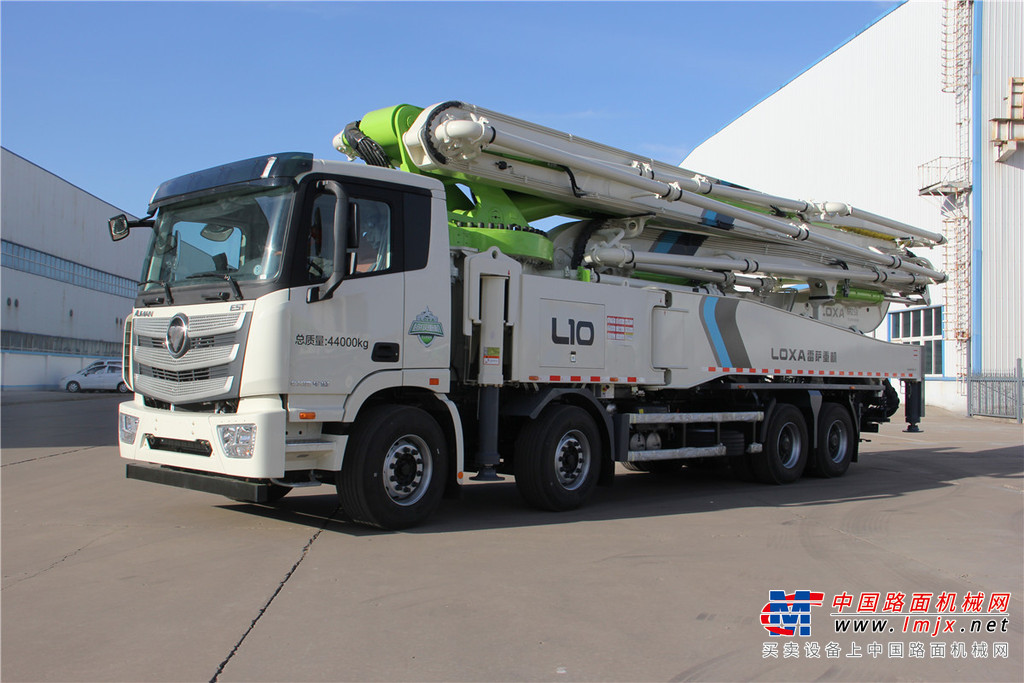 雷萨重机bj5449thb-xf(l10-58米)泵车高清图 外观