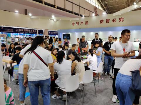 2019北京国际眼镜业展盛大开幕 凯达现场人气火爆