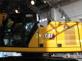 卡特彼勒新一代Cat®323 GC液压挖掘机高清图 - 外观