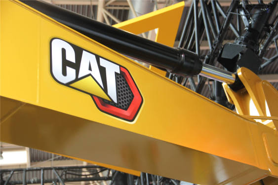 卡特彼勒新一代Cat®323 GC液压挖掘机高清图 - 外观