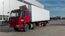 程力 箱長(zhǎng)9.5米 解放J6前四后四冷藏車