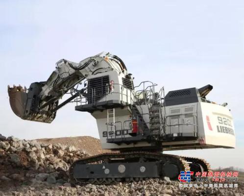 利勃海爾R9200挖掘機