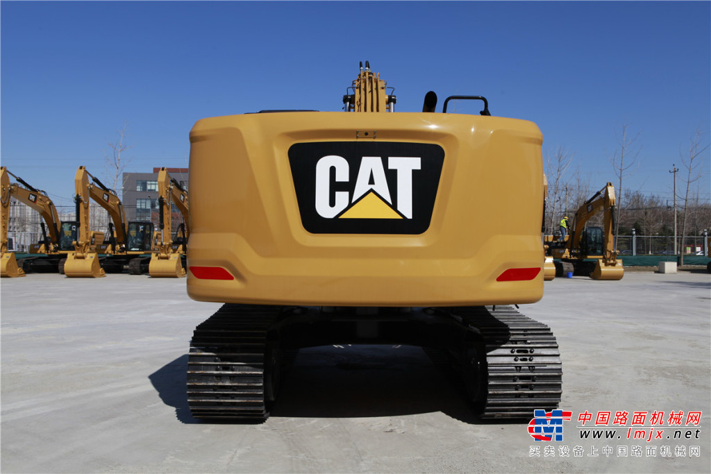 卡特彼勒新一代Cat®320液压挖掘机高清图 - 外观