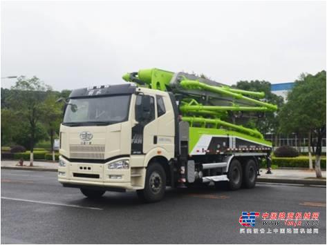 中联重科ZLJ5310THBJE三桥40米泵车