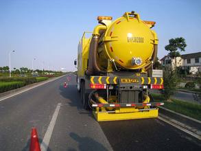 高遠聖工HGY5250TPH排水性路麵機能恢複車高清圖 - 外觀