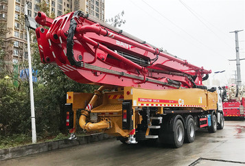 三一重工SYM5447THBF 560C-8A泵車高清圖 - 外觀