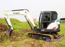 山猫 E58 小型挖掘机