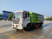 楚勝 東風(fēng)天錦 洗掃車