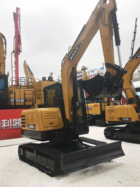 三一重工SY60C小型液壓挖掘機高清圖 - 2020寶馬展實拍