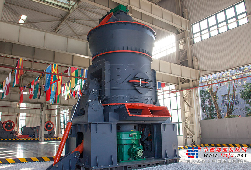 世邦LM煤磨系列立式磨粉机高清图 - 外观