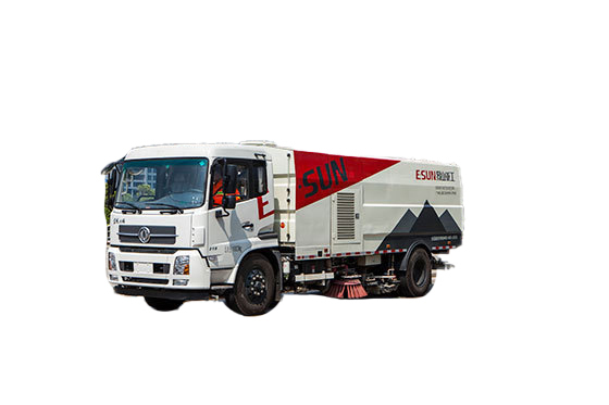 易山 ESN5180TSL 廣東濕式清掃車掃路車出租8立方垃圾箱（商家送車上門！）