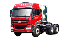 青島解放 新悍威 LNG 6×4 牽引車（復(fù)合型）