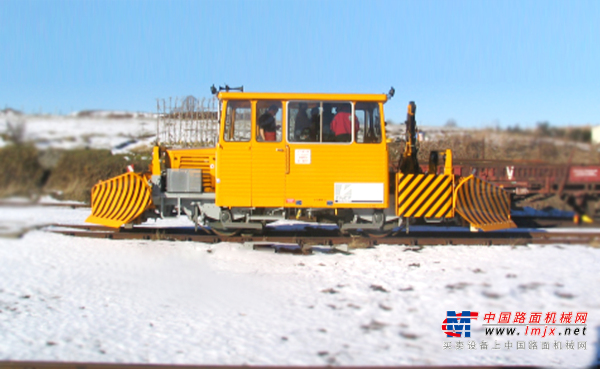 歐亞機械鐵路除雪設備
