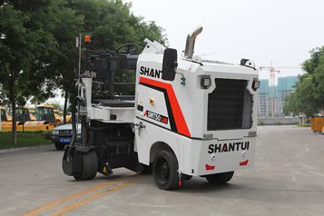 山推SMT50-C6N铣刨机高清图 - 外观