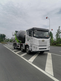 中联重科ZLJ5312GJBJC7F四桥12F解放JH6康明斯搅拌车（E系列）高清图 - 外观