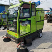 宜迅 YX5-2000 三合一五刷三轮扫地车
