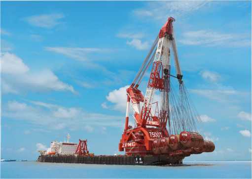 振華 “藍鯨”7500噸 起重船