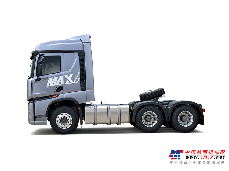 中国重汽 豪沃MAX 6x4 牵引车高清图 - 外观
