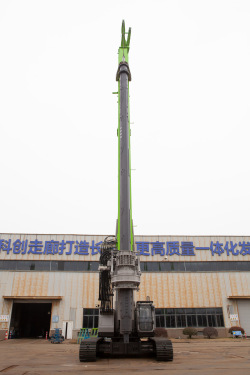 中聯重科 ZR420G 旋挖鑽機高清圖 - 外觀