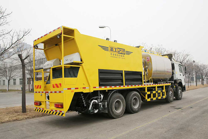 高远圣工HGY5317TFC同步碎石封层车