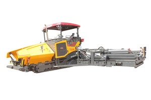 天顺长城 SP1350-3F 国四沥青摊铺机高清图 - 外观