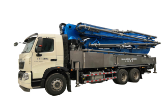 山推建友 B556W S9系列臂架泵式泵车高清图 - 外观