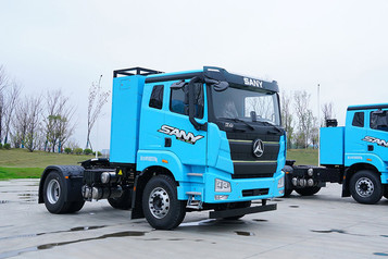 三一重工 SYM41800SWSEV 江山平顶4x2 282标载版换电牵引车高清图 - 外观