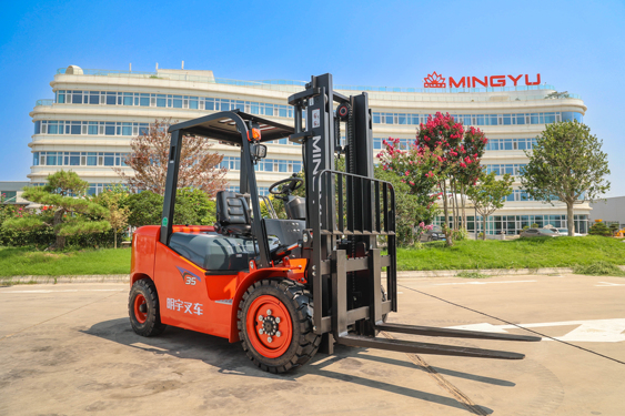 明宇重工 3.5T 内燃叉车高清图 - 123