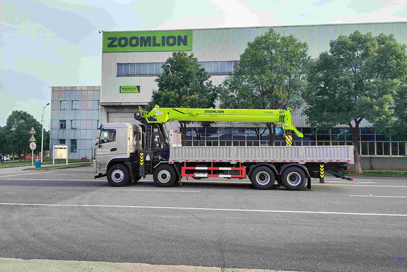 中联重科 ZLT5500H5 随车起重机高清图 - 外观