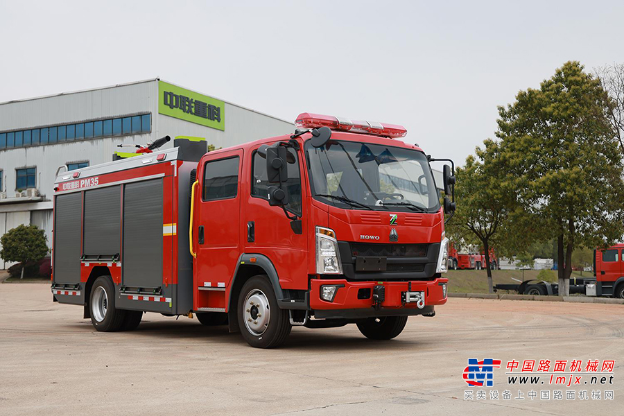 中联重科 ZLF5110GXFPM35 泡沫/水罐消防车高清图 - 外观