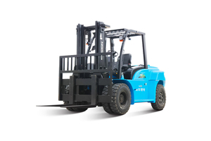 英轩重工 GW70 电动叉车高清图 - 外观