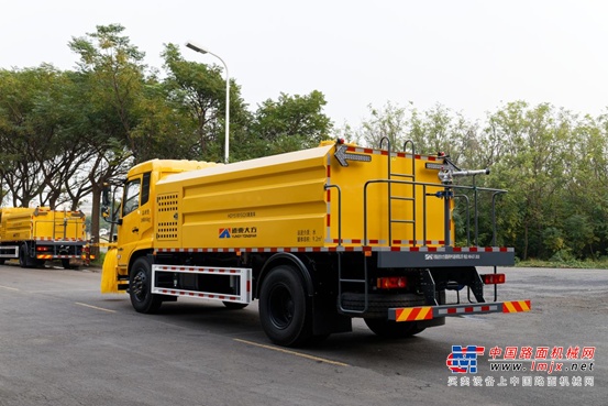 高远圣工 HGY5181GQX 多功能清洗车