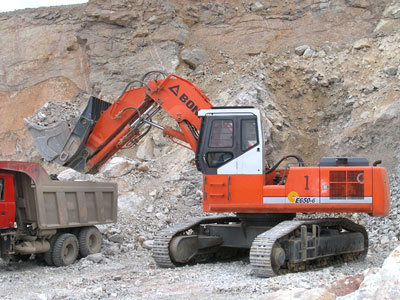 邦立CE650-6正铲液压挖掘机高清图 - 外观