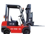 东方红CPC151.5吨内燃平衡重式叉车高清图 - 外观